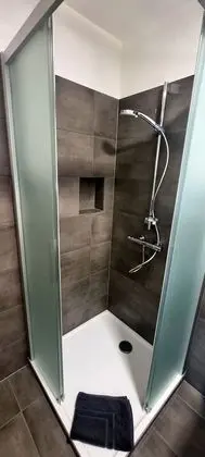 Classic Tek Büyük Yataklı Oda, Banyolu/Duşlu, Avlu Manzaralı (Doppelzimmer Sylt-5-)