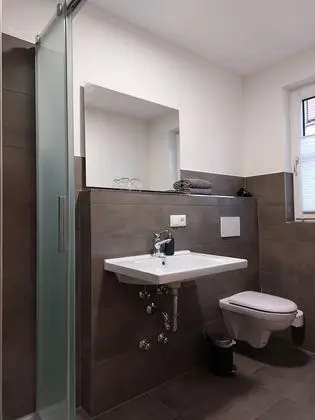 Classic Tek Büyük Yataklı Oda, Banyolu/Duşlu, Avlu Manzaralı (Doppelzimmer Sylt-5-)