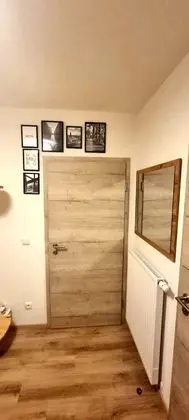 Economy İki Ayrı Yataklı Oda, Engellilere Uygun, Banyolu/Duşlu (Etagenbett -1- Hamburg)