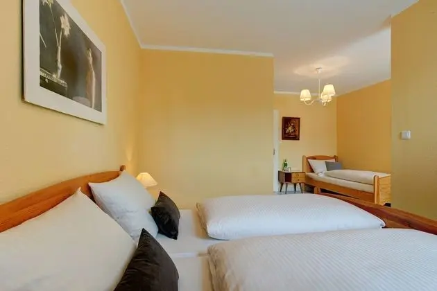 Standard Üç Kişilik Oda