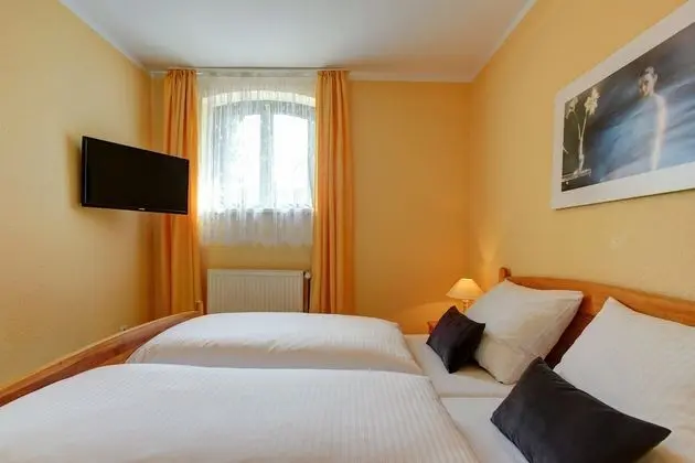 Standard Üç Kişilik Oda