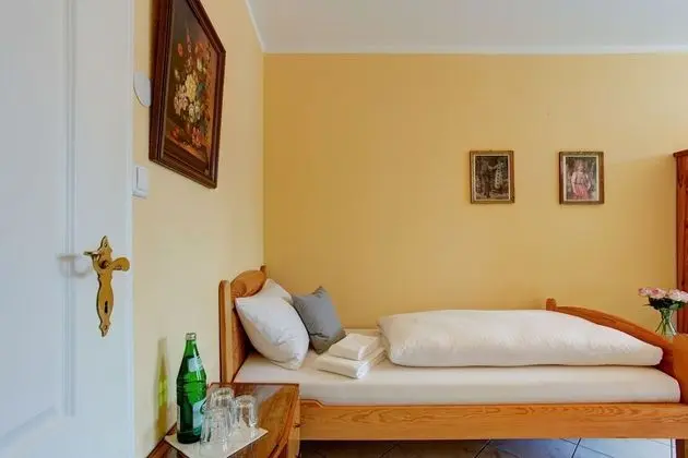 Standard Üç Kişilik Oda