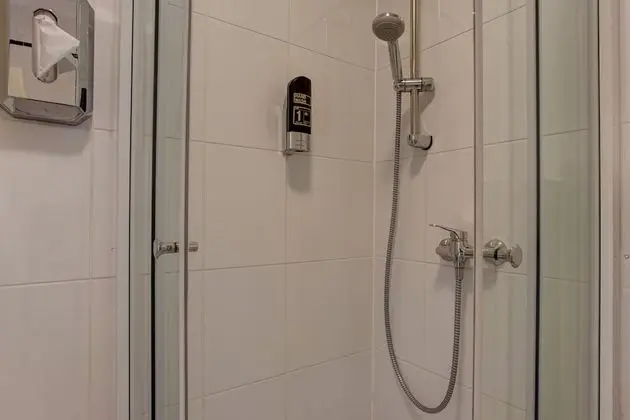 Standard Üç Kişilik Oda