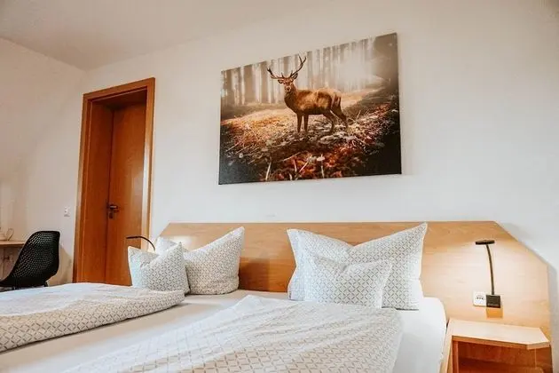 Basic Tek Büyük Yataklı Oda