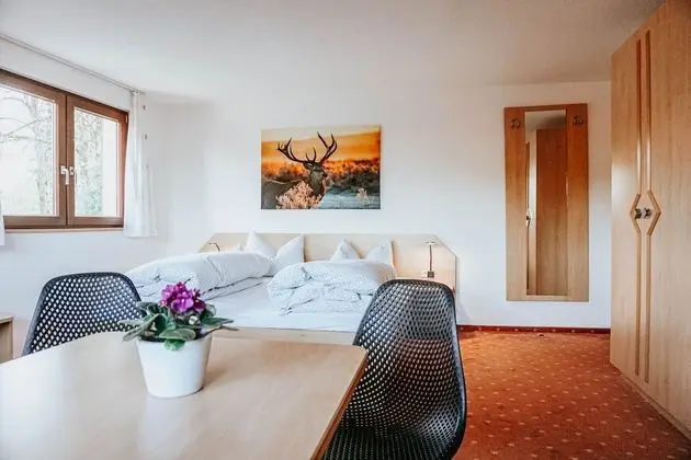 Basic Üç Kişilik Oda