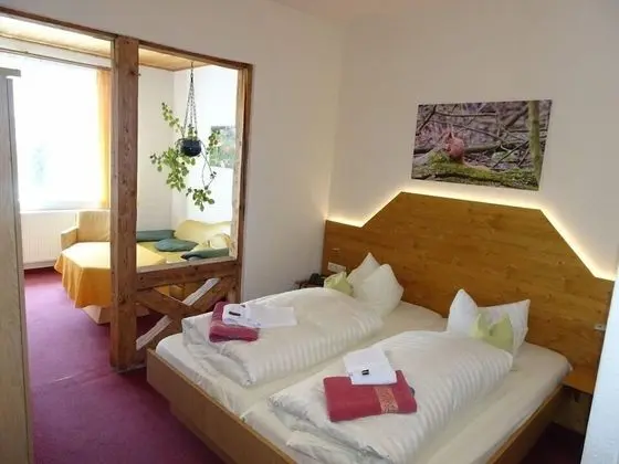 Tek Büyük Yataklı Oda