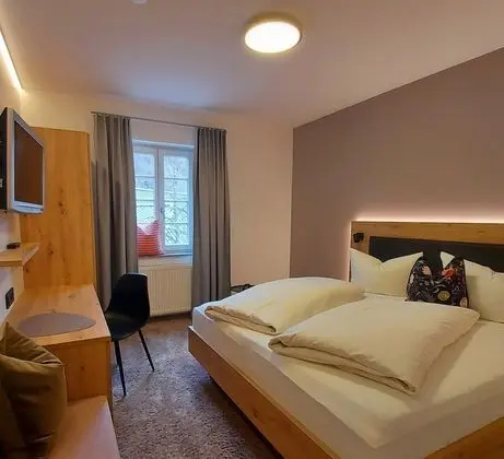 Standard Tek Büyük Yataklı Oda, Banyolu/Duşlu