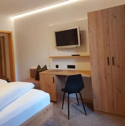 Standard Tek Büyük Yataklı Oda, Banyolu/Duşlu