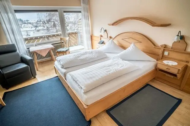 Tek Büyük Yataklı Oda, Balkon