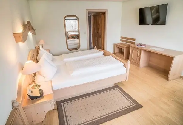 Tek Büyük Yataklı Oda, Balkon