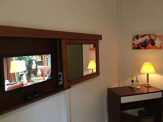 Tek Büyük veya İki Ayrı Yataklı Oda
