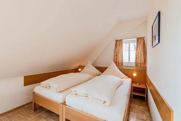 Economy Tek Büyük veya İki Ayrı Yataklı Oda