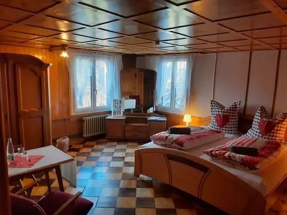 Basic Tek Büyük Yataklı Oda, Ortak Banyo, Dağ Manzaralı