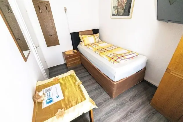 Üç Kişilik Oda, Özel Banyo (3BZVT)