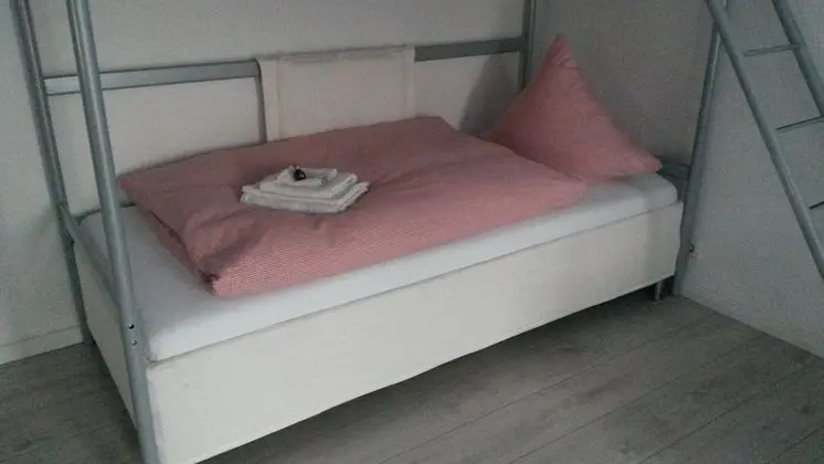 Dört Kişilik Oda, Ortak Banyo