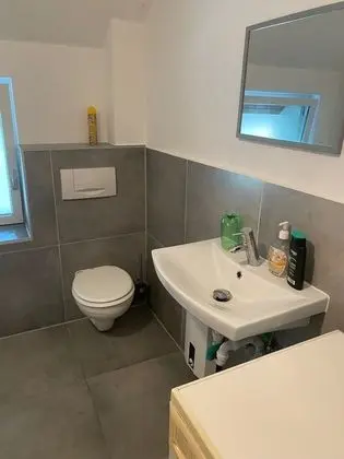 Üç Kişilik Oda