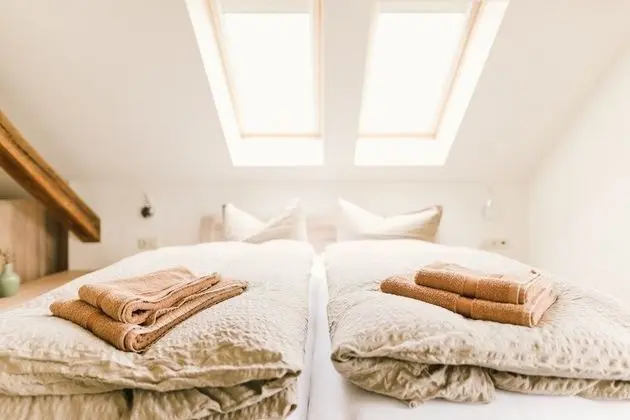 Tek Büyük Yataklı Oda, 1 Çift Kişilik Yatak