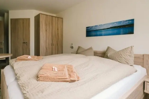 Tek Büyük Yataklı Oda, 1 Çift Kişilik Yatak