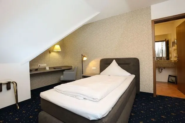 Standard Tek Kişilik Oda, 1 Tek Kişilik Yatak, Sigara İçilmez