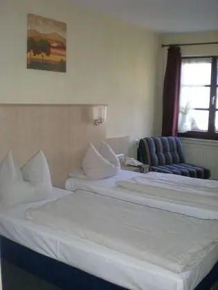 Tek Büyük veya İki Ayrı Yataklı Oda, Özel Banyo