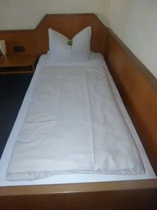 Üç Kişilik Oda, Özel Banyo