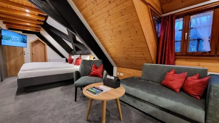 Superior Tek Büyük Yataklı Oda, Özel Banyo (Superior Doppelzimmer)