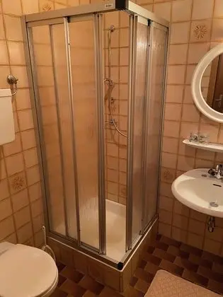 Classic Üç Kişilik Oda