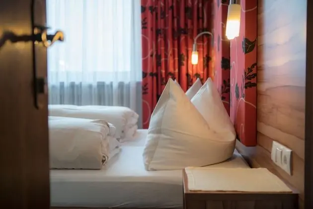 Tek Kişilik Oda, Balkon, Dağ Manzaralı