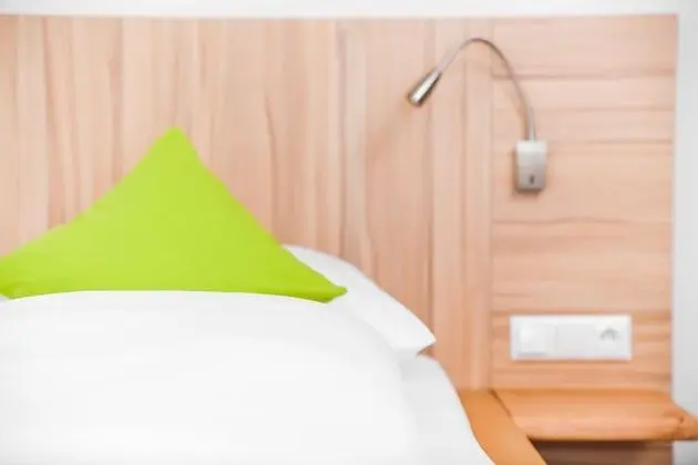 Comfort Tek Büyük Yataklı Oda, Anti Alerjik, Ek Bina