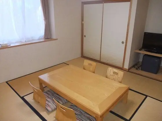 Traditional Oda (Japanese Style, for 4 People)