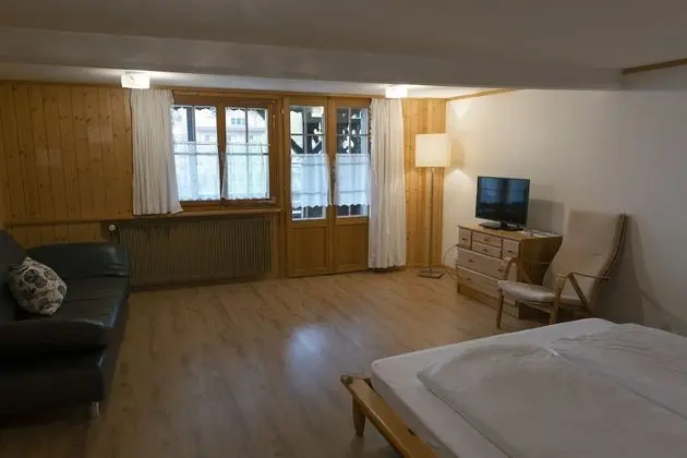 Standard Tek Büyük veya İki Ayrı Yataklı Oda