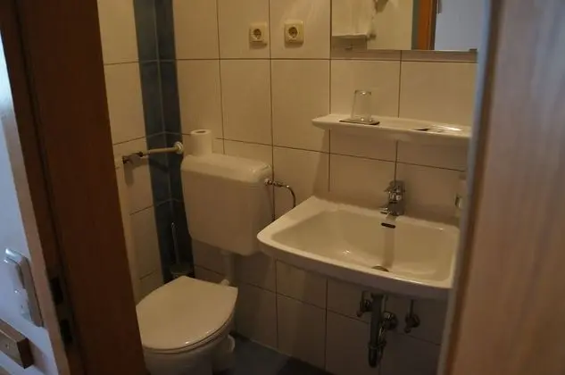 Standard Tek Büyük veya İki Ayrı Yataklı Oda, Balkon