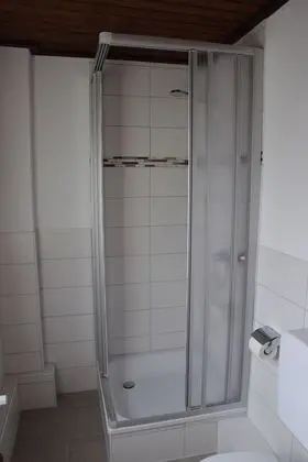 Tek Kişilik Oda, 1 Tek Kişilik Yatak, Sigara İçilmez