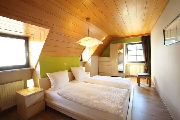 Sıra Ev, 2 Büyük (Queen) Boy Yatak, Şehir Manzaralı