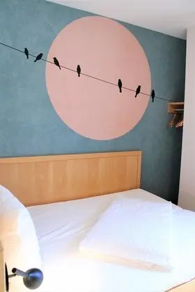 Tek Kişilik Oda, 1 Büyük (Queen) Boy Yatak, Bahçe Manzaralı