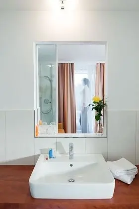 Deluxe Tek Büyük Yataklı Oda, Özel Banyo (Loggia)