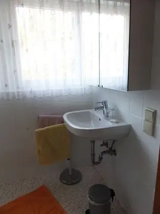 Tek Büyük Yataklı Oda, Balkon