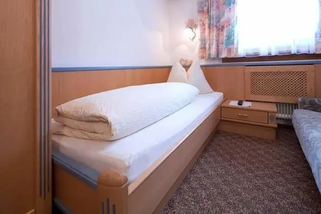 Economy Tek Kişilik Oda, Ortak Banyo