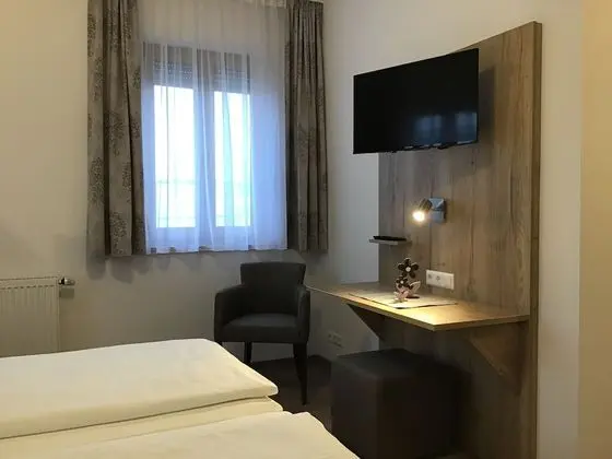 Tek Büyük Yataklı Oda, Sigara İçilmez