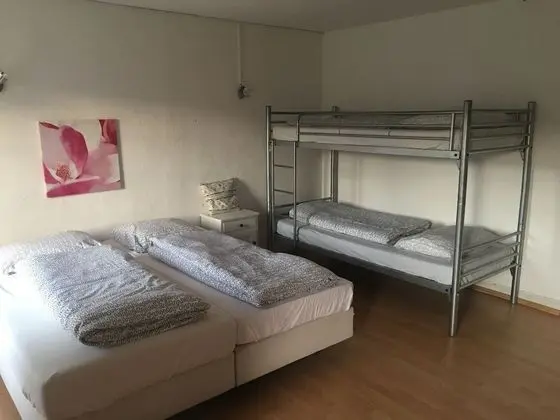 Basic Ortak Ranzalı Oda