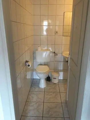 Basic Tek Büyük Yataklı Oda