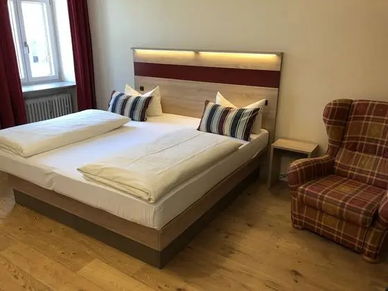 Tek Büyük Yataklı Oda