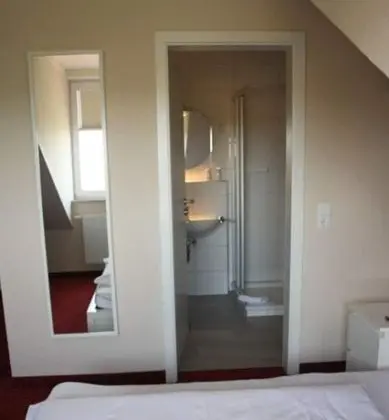 Tek Kişilik Oda, 1 Tek Kişilik Yatak, Sigara İçilmez