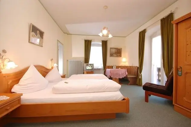 Tek Büyük Yataklı Oda, Balkon