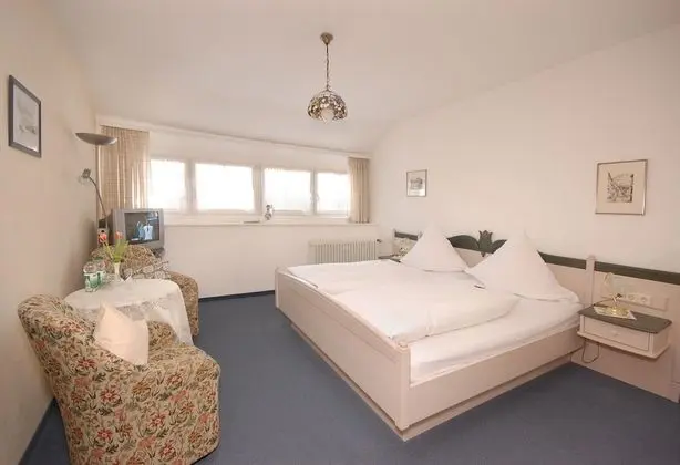 Tek Büyük Yataklı Oda, Balkon