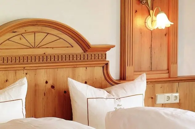 Tek Büyük Yataklı Oda (Country Style)