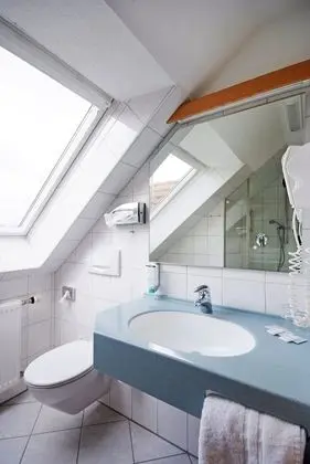 Tek Büyük Yataklı Oda (Country Style)