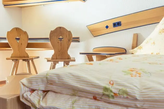 Basic Tek Büyük veya İki Ayrı Yataklı Oda