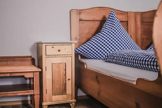 Basic Tek Büyük veya İki Ayrı Yataklı Oda