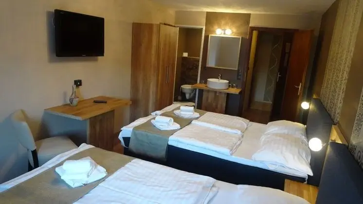 Standard Üç Kişilik Oda, Birden Çok Yatak